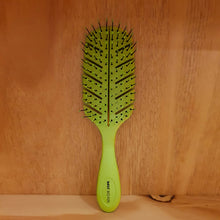Load image into Gallery viewer, Bass Hairbrush Detangler Green
